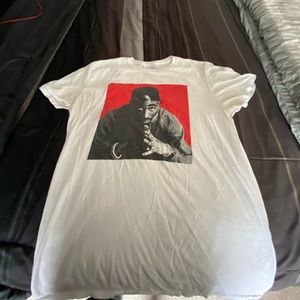 2 Pac t-shirt